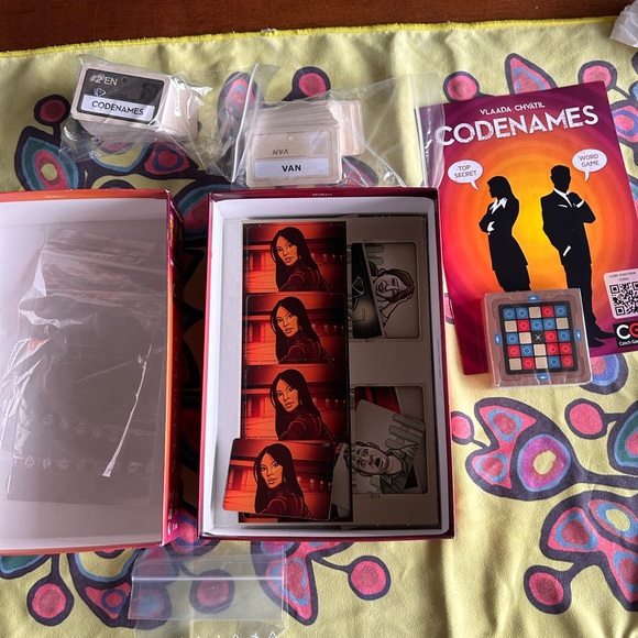 Brand new board game that will keep you entertained for hours at the time. - Picture 2 of 4